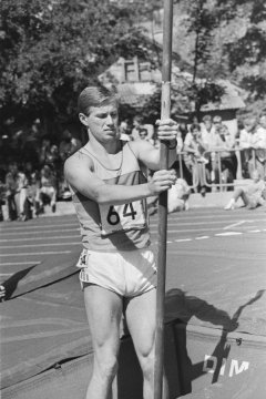 Valter Külvet’s Estonian decathlon records - he set 8332 points in 1987 and then improved to 8506 points in 1988