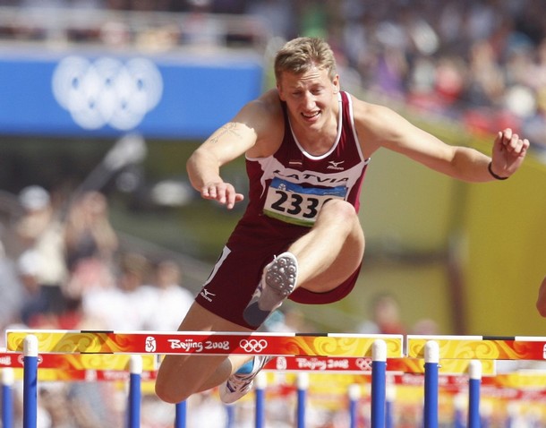 Janis Karlivans of Latvia competes during his 110m hurdles at the Olympic Games Beijing 2008 / Reuters Picture